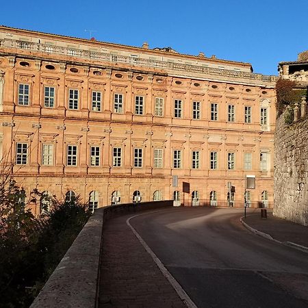 Appartamento Dietro Le Quinte Nel Cuore Di Perugia Exterior photo